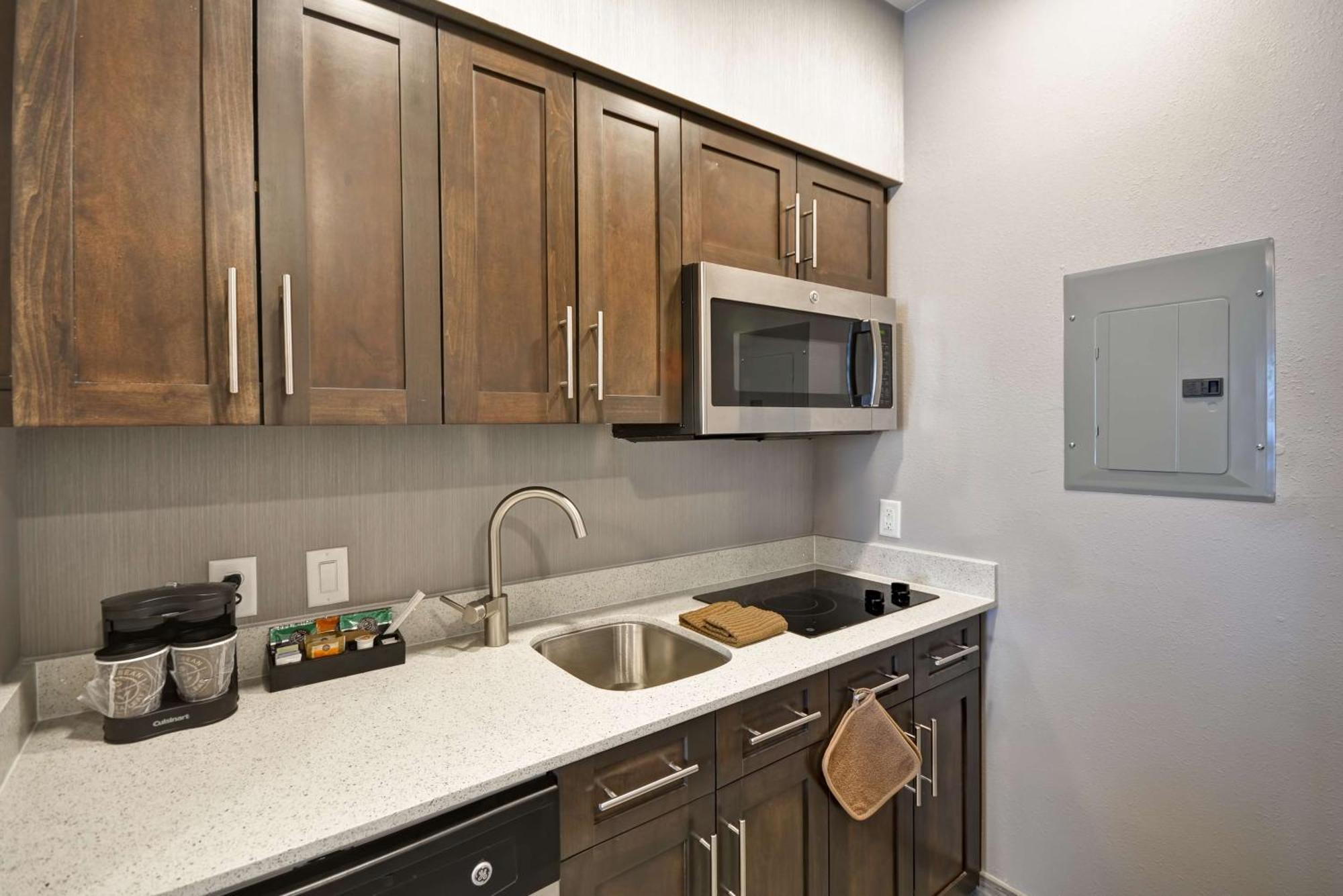 Homewood Suites By Hilton Conroe Εξωτερικό φωτογραφία